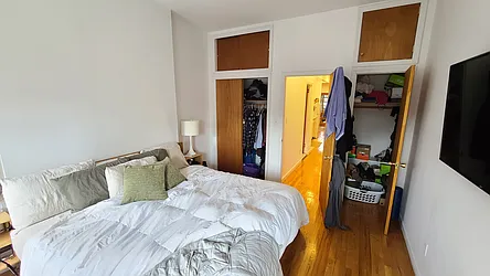 Rented by Aryeh Realty