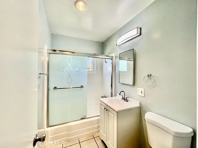 2964 Peppertree Ln #A — Photo 12