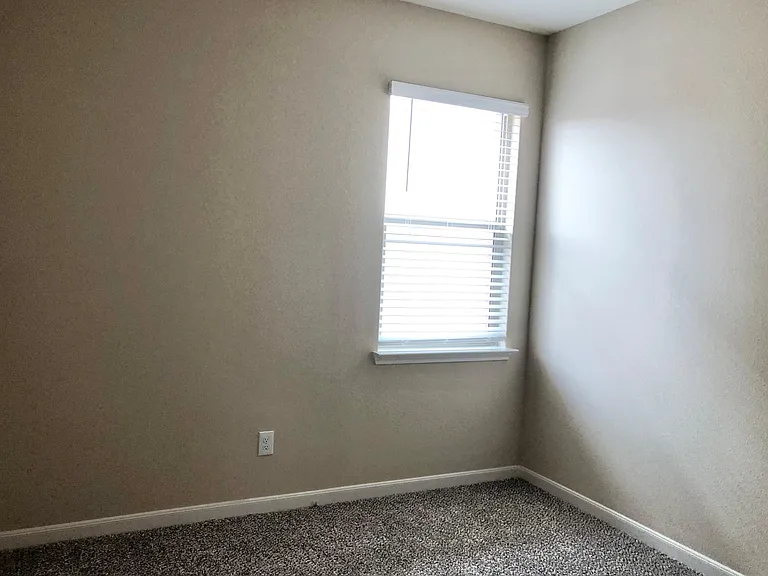 305 Turquoise Ln — Photo 17
