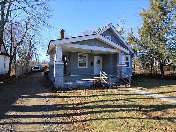 3rd image of 18 Karl Ave