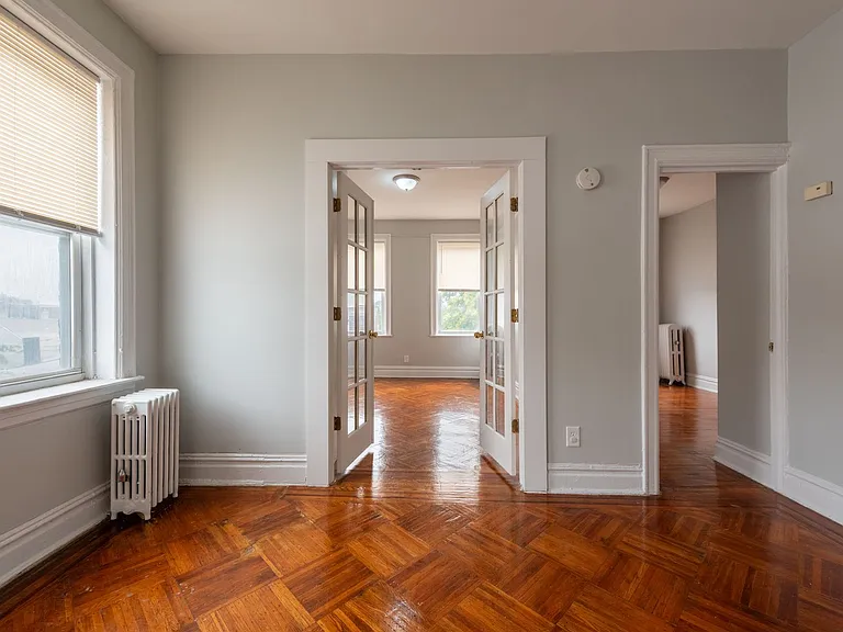 45 Hopkins Avenue - Gyalsten Apartments — Photo 6