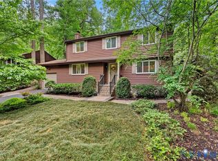 13113 Morning Hill Ln, Midlothian, VA 23112
