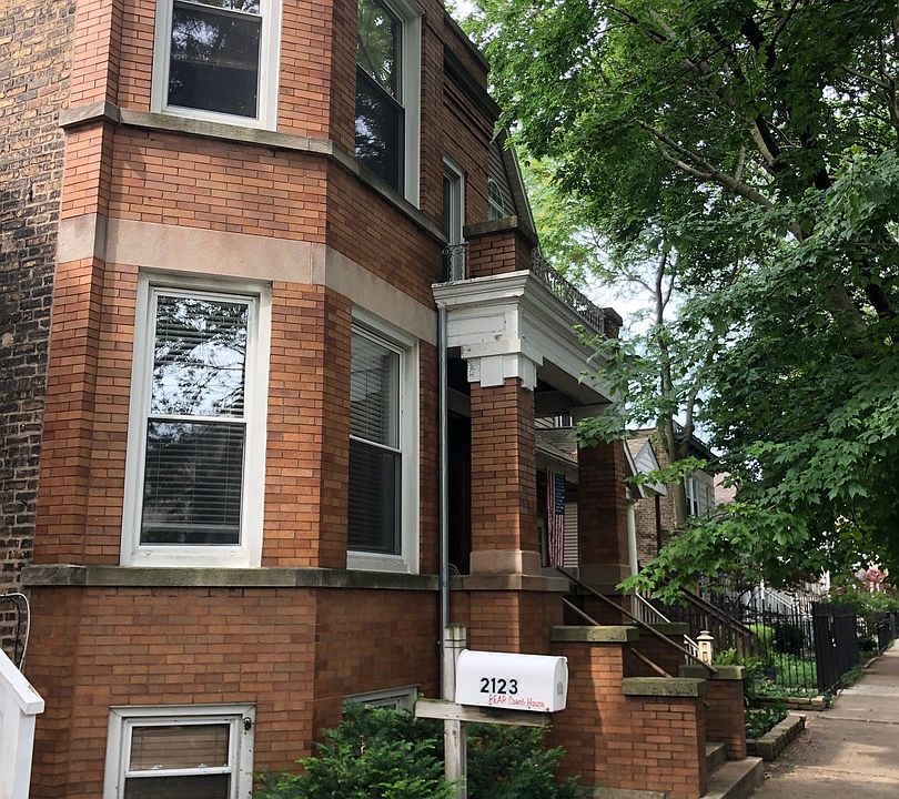 1st image of 2123 W Warner Ave APT 1B