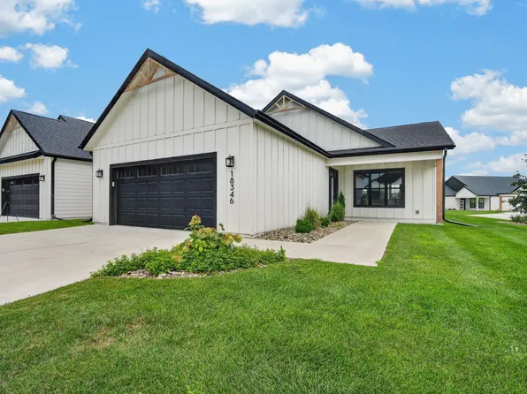 18346 Dooley Dr, Clive, IA 50325