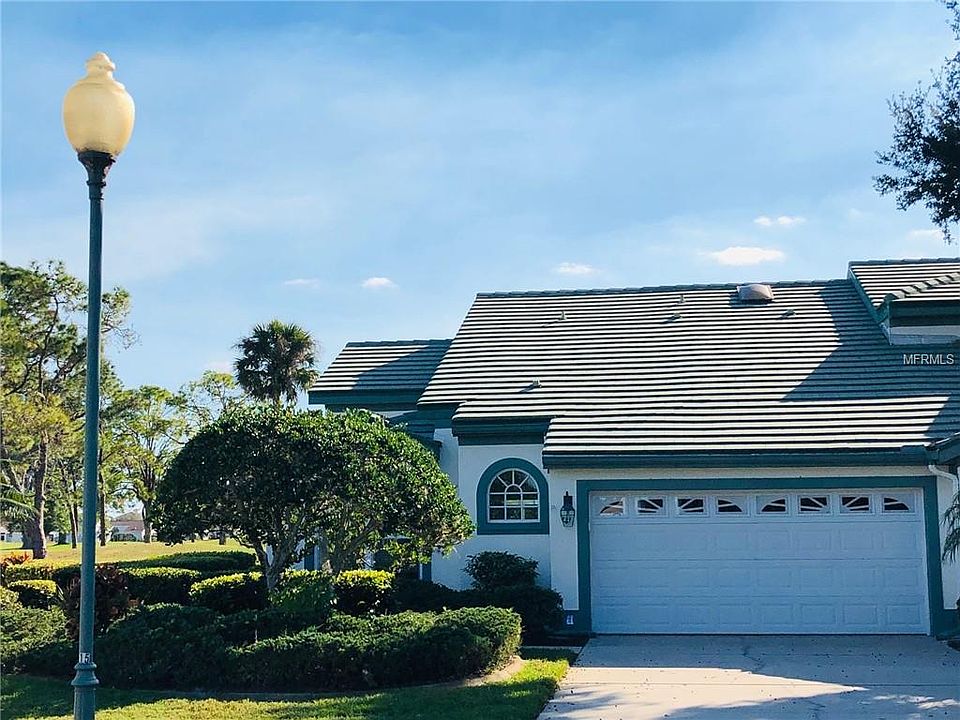 1st image of 746 Connemara Ct