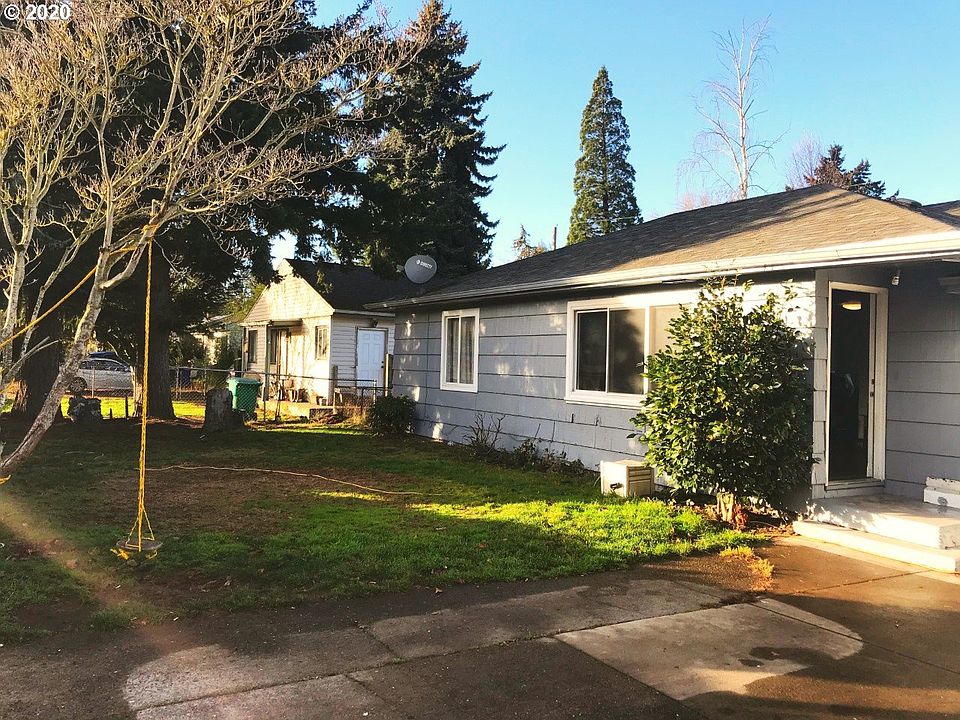 2nd image of 8411 NE Wygant St