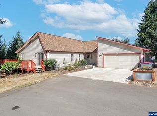 8460 SE Three Trees Ln, Amity, OR 97101