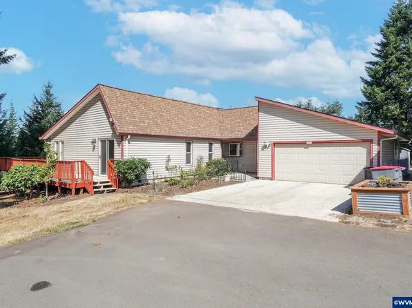 8460 SE Three Trees Ln, Amity, OR 97101