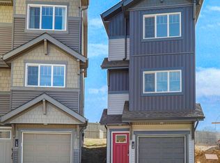531 Merlin Lndg NW #14, Edmonton, AB T5S0L9