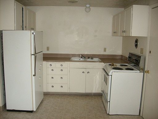 2nd image of 139 Mill St