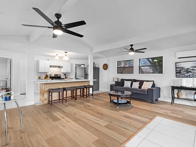 110 Lakeview Shores Dr — Photo 5