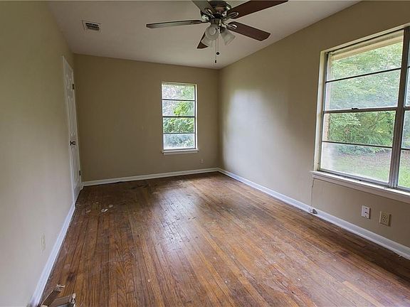 5th image of 2001 S Lang Ave
