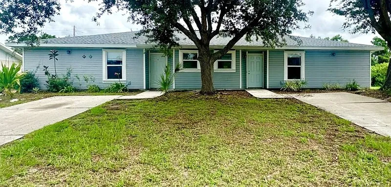 3 bed, 2.0 bath, 1142 sqft, $1,650 — Photo 3