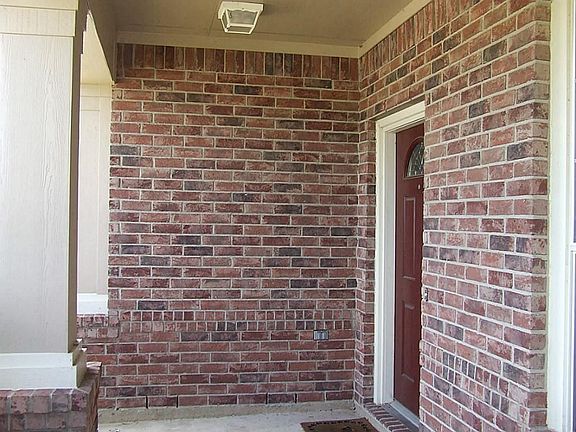 2nd image of 17227 Coventry Park Dr