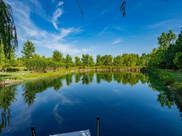 E 600 South Rd, Churubusco, IN 46723