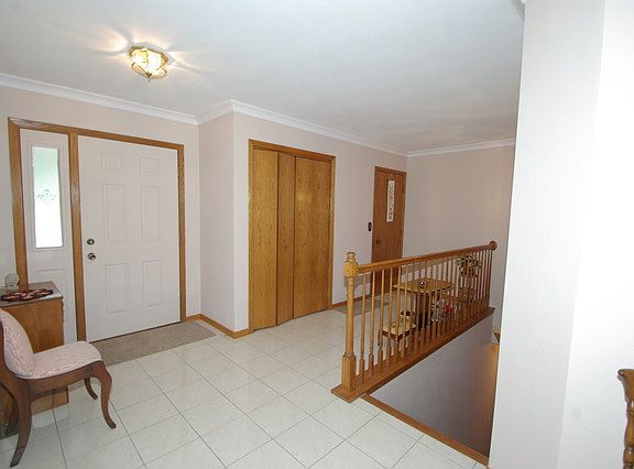 2nd image of 6628 Timberline Ln