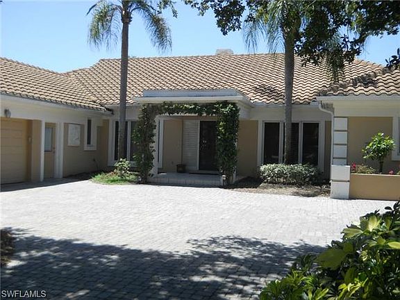 3rd image of 297 Monterey Dr