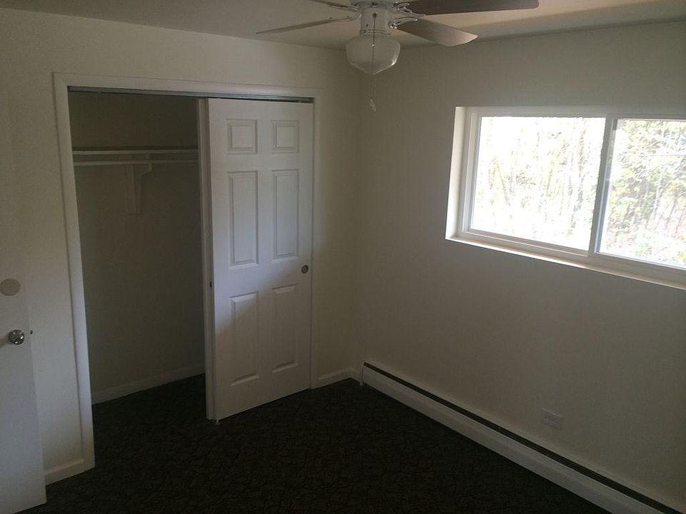 2nd image of 601 Hill St APT 3