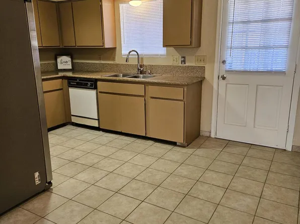 2613 W HAZELWOOD Street, Phoenix, AZ 85017