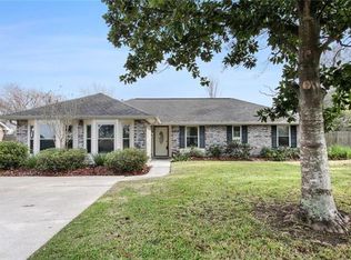 2008 Carmel Valley Dr, La Place, LA 70068
