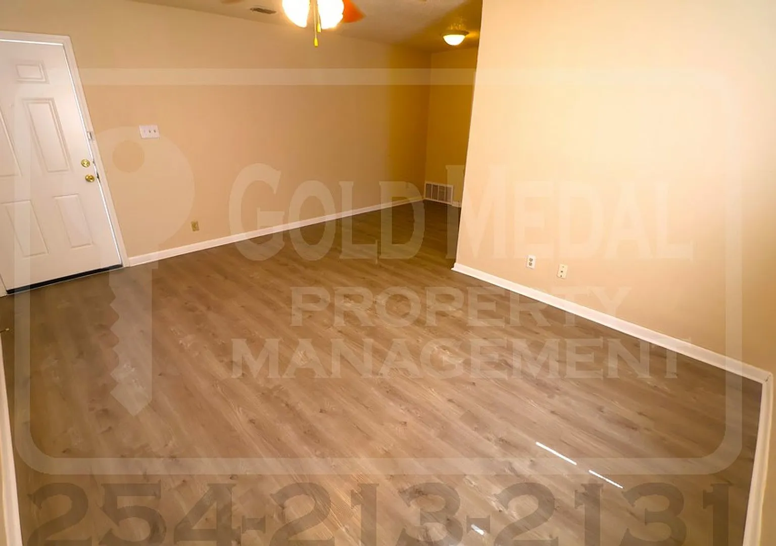 1706 Cole Street — Photo 2
