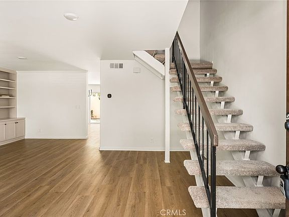 4th image of 1660 Stonewood Ct