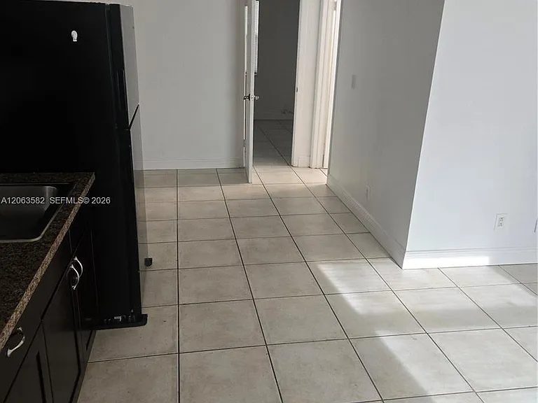 2450 Jackson St #D — Photo 2