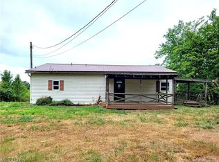 63 Old Ashby Ridge Rd, Parkersburg, WV 26104