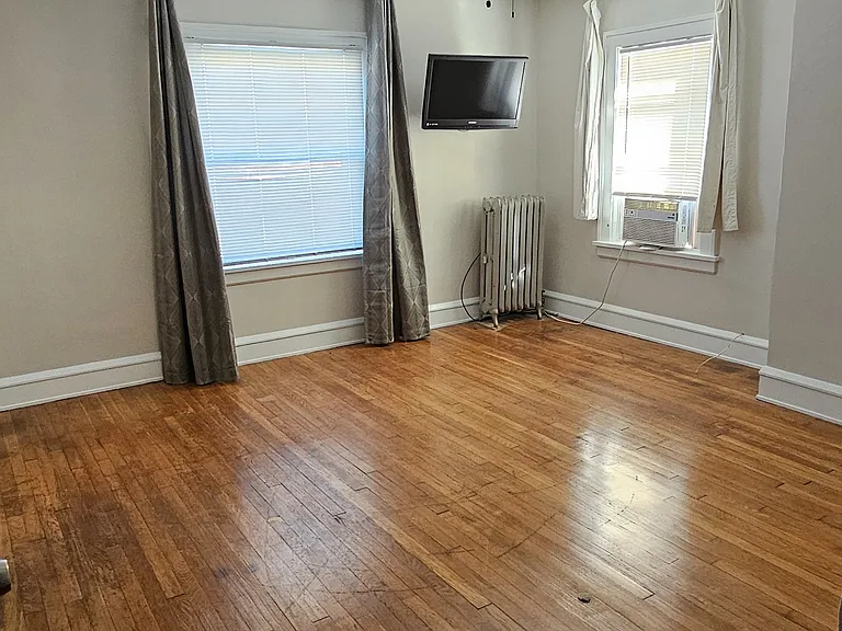 16109 Clifton Blvd #16109 — Photo 10