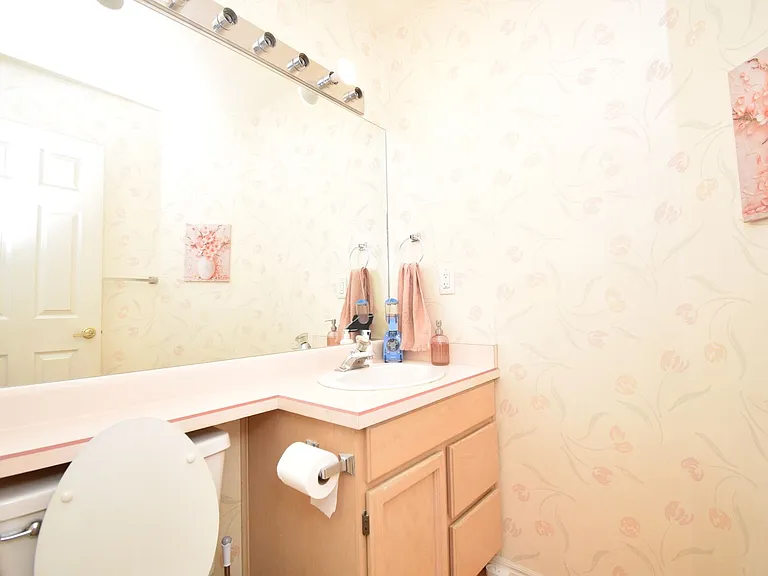2122 E Rainbow Point Dr — Photo 18
