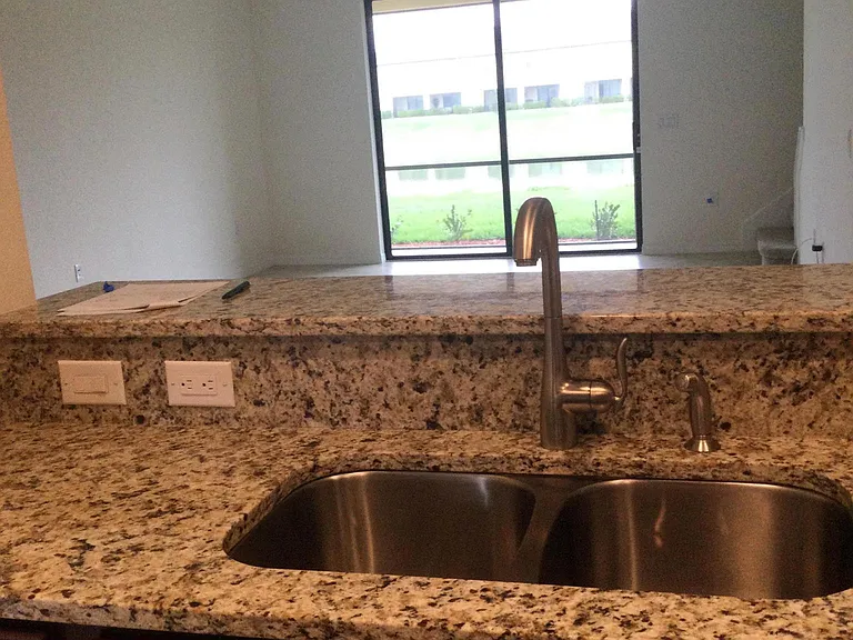 20365 Lagente Cir #20365 — Photo 27