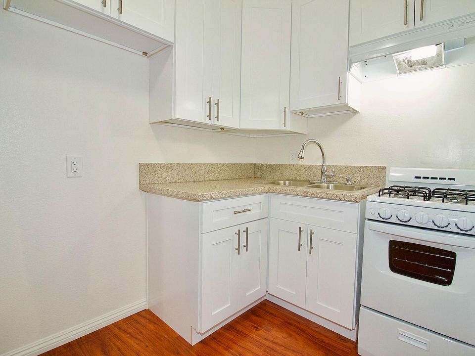 1st image of 12920 Dalewood St APT 6