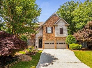 620 Sycamore Ridge Dr, Decatur, GA 30030