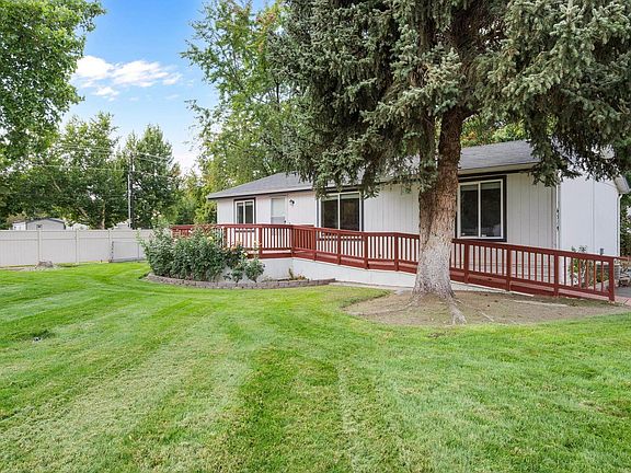 2nd image of 6519 Desert View Dr #166