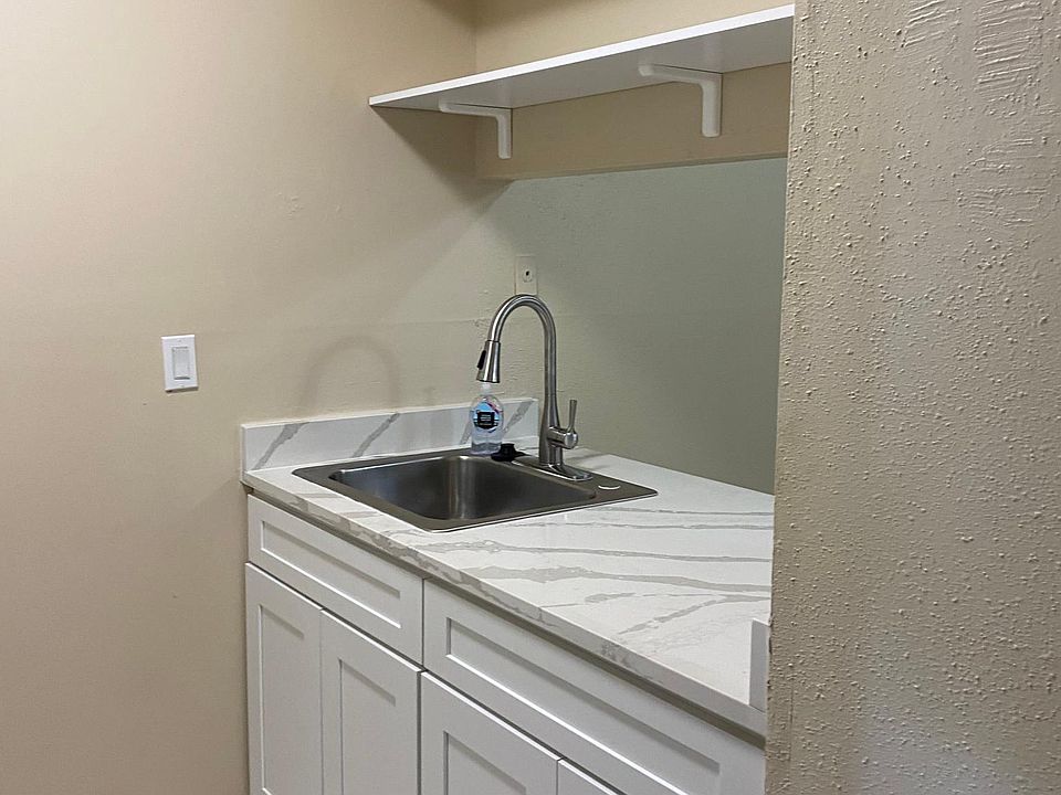1st image of 2330 Edenborn Ave APT 119