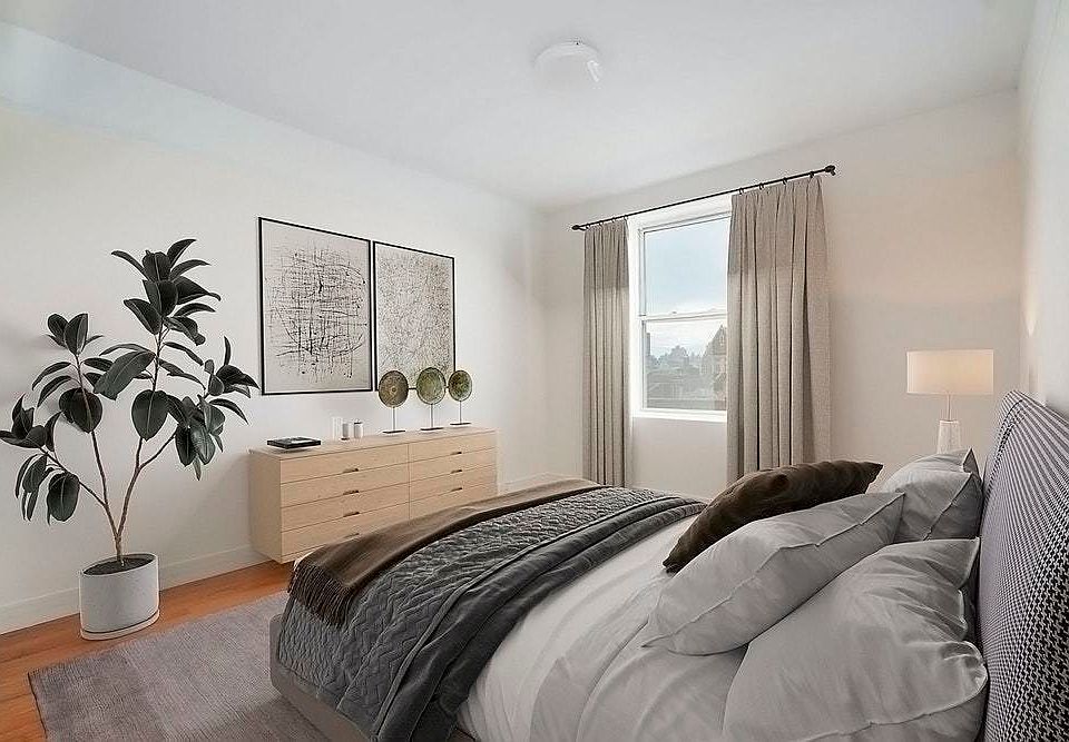 1st image of 215 W 116th St APT 5A