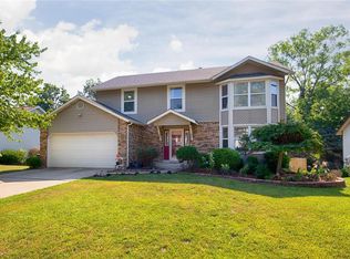 1214 Tara Ln, Saint Charles, MO 63304