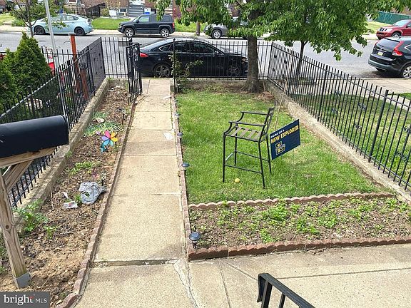 2nd image of 2937 Magee Ave
