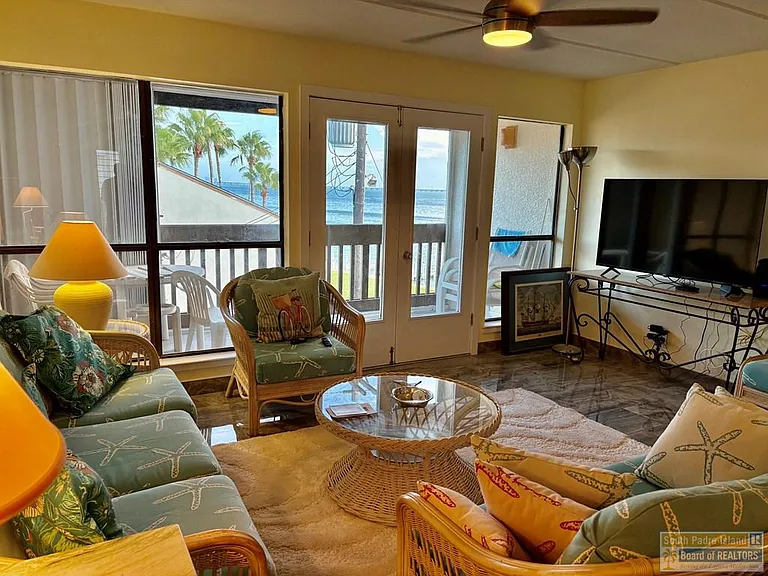 3113 Laguna Blvd #224 — Photo 3
