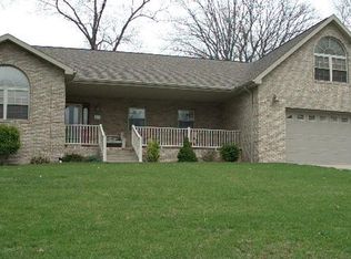 61 Bonita Cir, Parkersburg, WV 26104