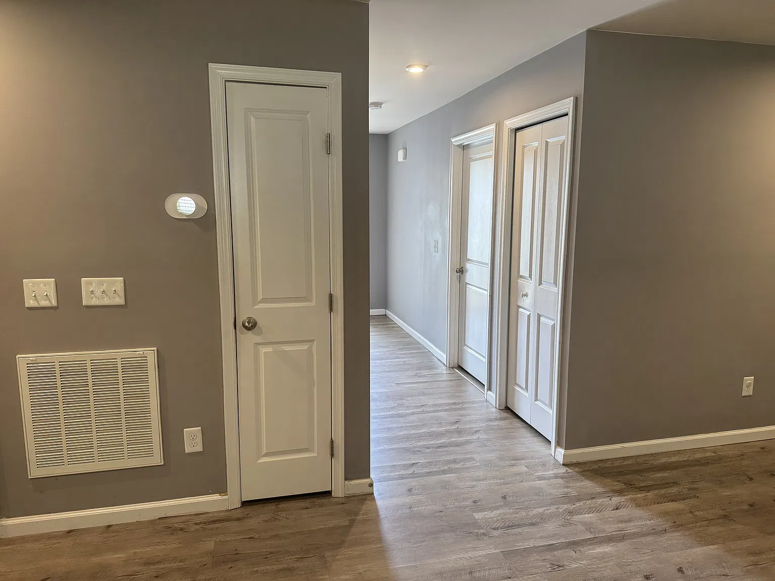 115 Portchester Lane — Photo 4