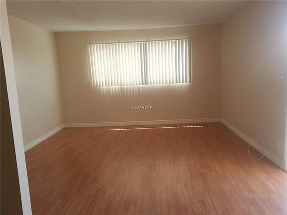 4th image of 212 Orland St APT 21
