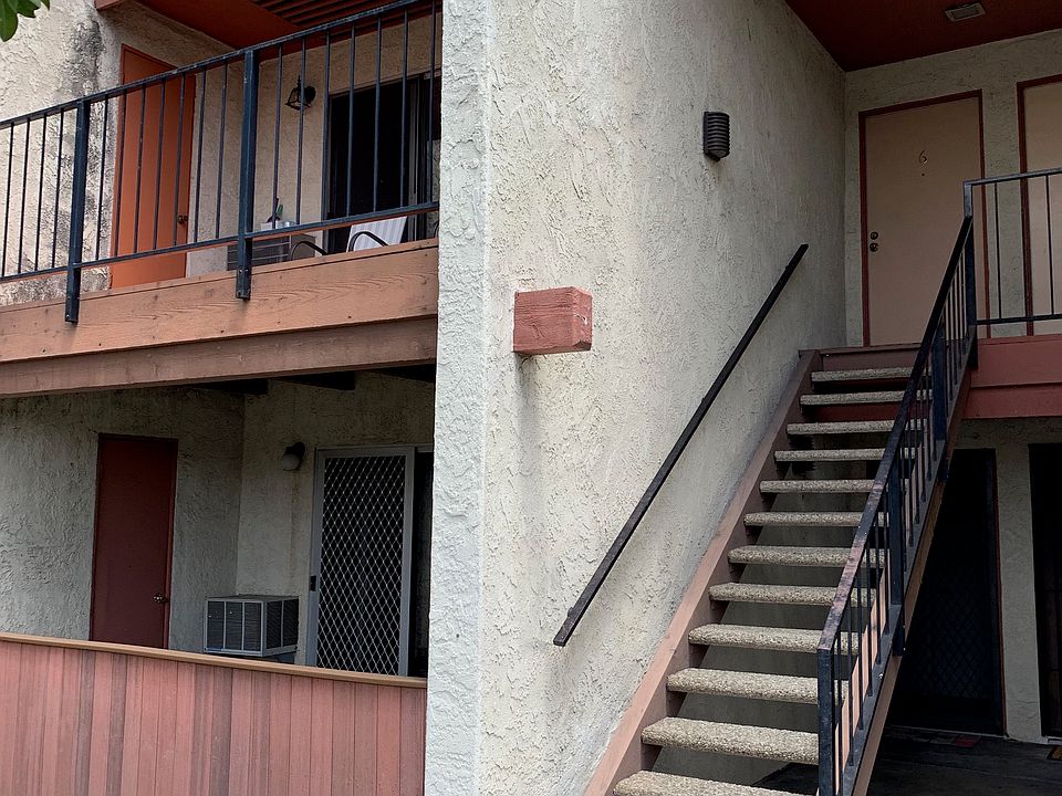 2nd image of 1048 S Idaho St APT 6