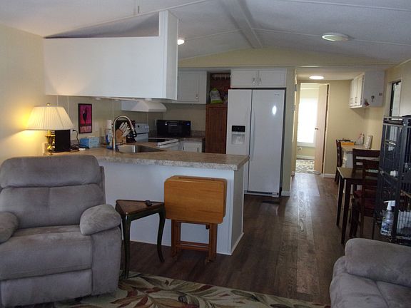 3rd image of 7135 Harbor View Dr #43