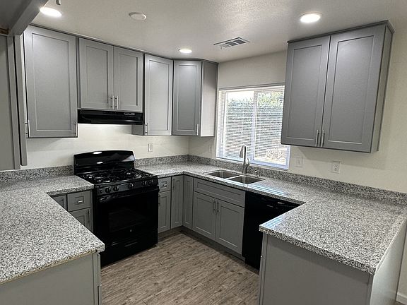 2nd image of 1107 E Sunnyview Ave