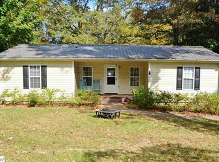 123 Valeview Cir, Marietta, SC 29661