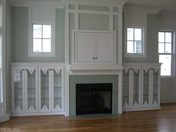 3rd image of 4731 Willben St