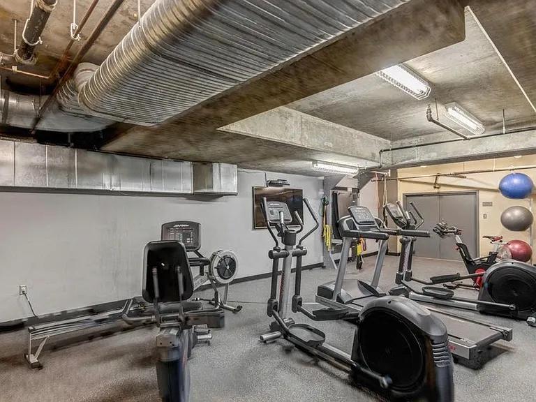 1150 J St #107 — Photo 30
