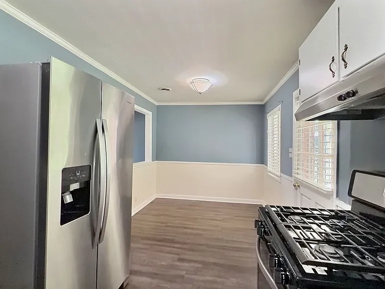 168 Grovewood Ct — Photo 8