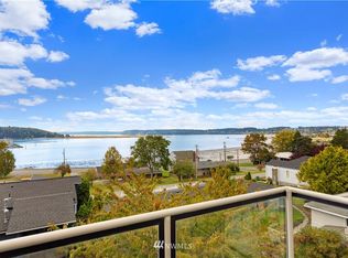 1675 SE 9th Ave UNIT 302, Oak Harbor, WA 98277